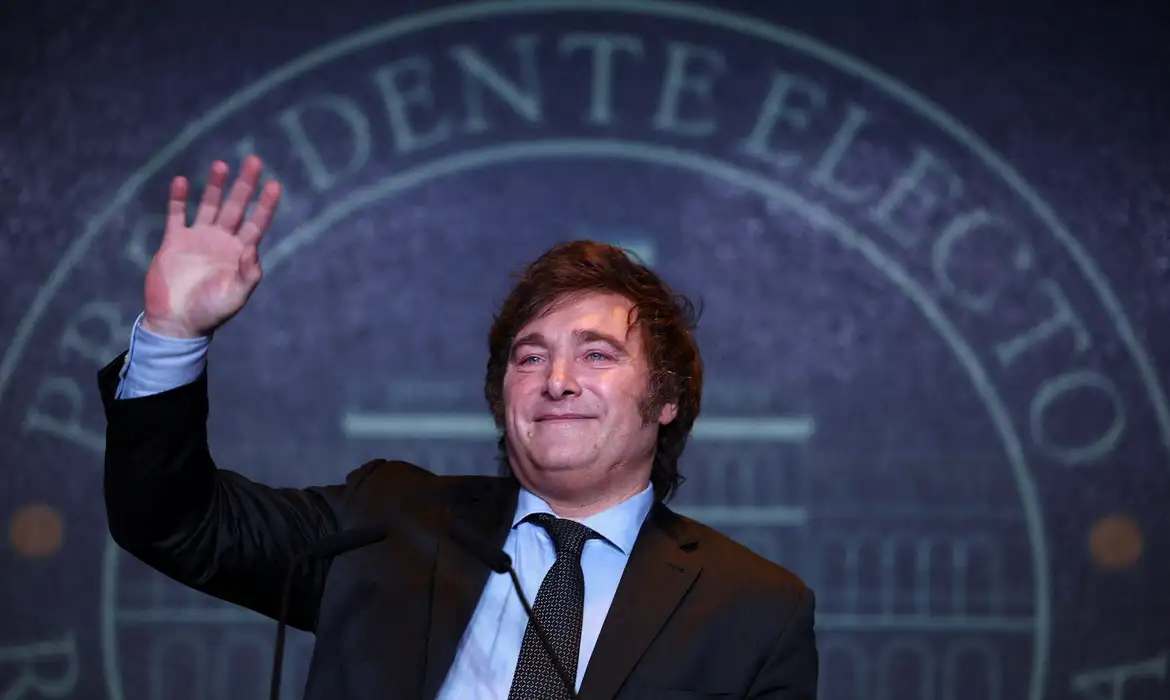 O governo Javier Milei enfrenta seu momento mais crítico na Argentina/ Foto:© REUTERS/Agustin Marcarian/ fonte:https://agenciabrasil.ebc.com.br/