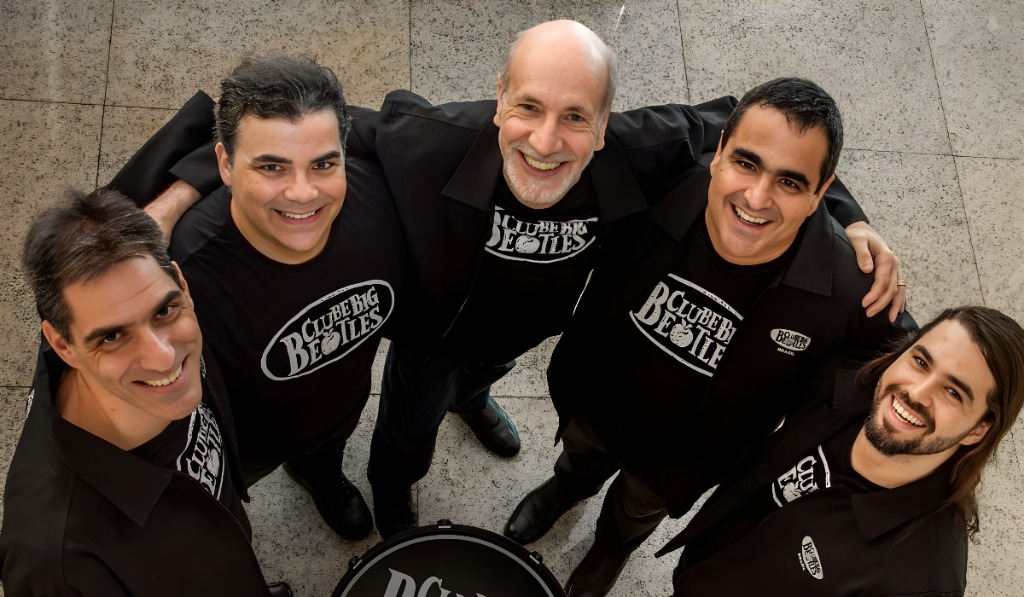 A banda Clube Big Beatles se apresenta no sábado (20). Foto: divulgação