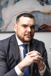 Home office monitorado é permitido por lei, afirma advogado