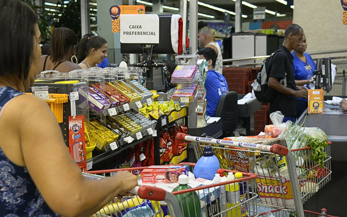 A queda na inadimplência anima perspectiva dos comerciantes. Foto: ES Brasil