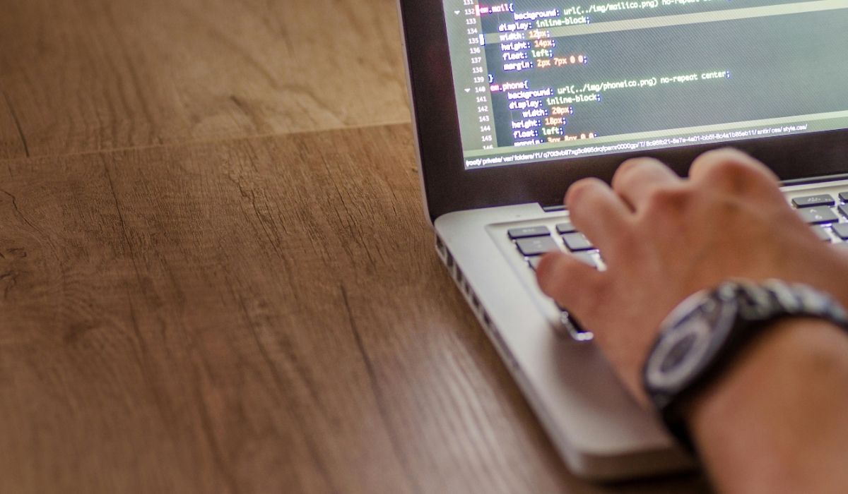 mudança exige que as companhias adaptem os sistemas para evitar inconsistências. Foto: Pexels