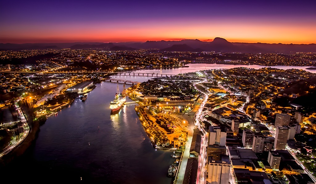 Vitória, capital do Espírito Santo, completa 474 anos nesta segunda-feira, dia 8 de setembro. Foto: WorldAtlas