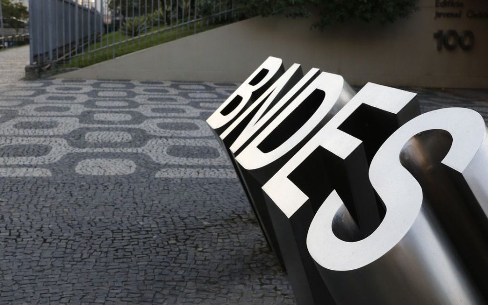 BNDES libera R$ 40 bilhões do Brasil Soberano para exportadoras brasileiras impactadas por tarifas dos EUA - Foto: Reprodução