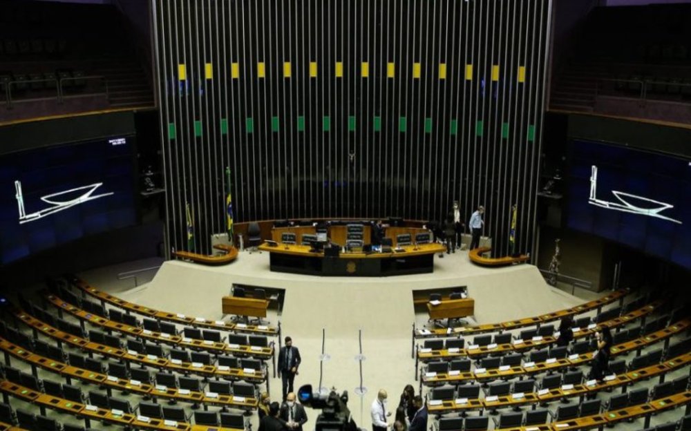 Câmara derruba voto secreto na PEC da Blindagem! Veja como votaram os partidos, o que muda para processos contra parlamentares e o impacto da decisão - Foto: Reprodução