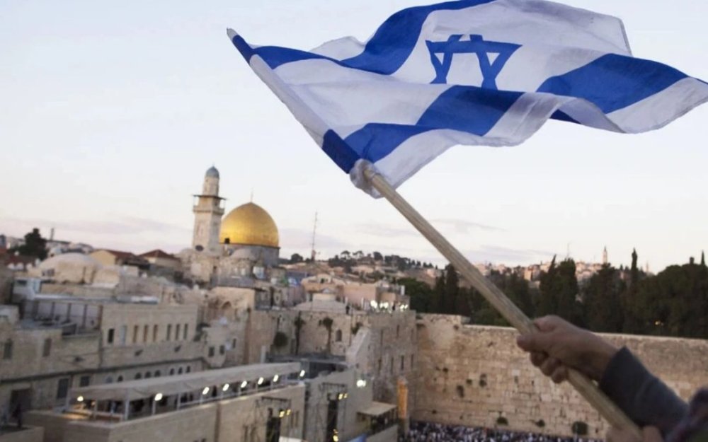 O Conselho de Cooperação do Golfo (CCG) acionou sua defesa conjunta após um ataque israelense ao Catar, condenando a violação da soberania - Foto: Reprodução