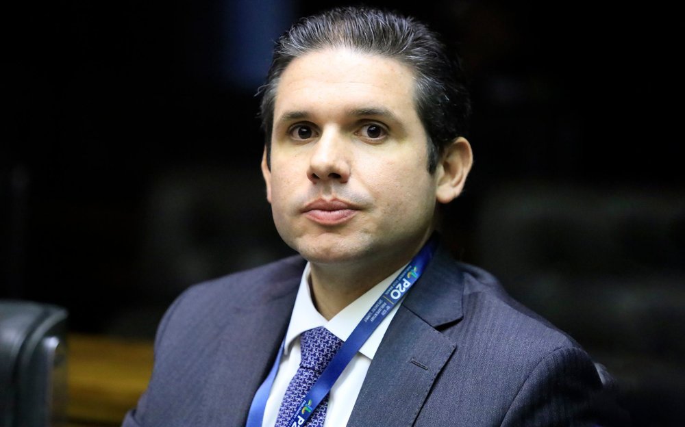 Presidente da Câmara, Hugo Motta, reitera que votação da isenção do IR ocorrerá em 1º de outubro, independentemente do projeto de anistia de golpistas. Foto: Mário Agra/ Câmara dos Deputados
