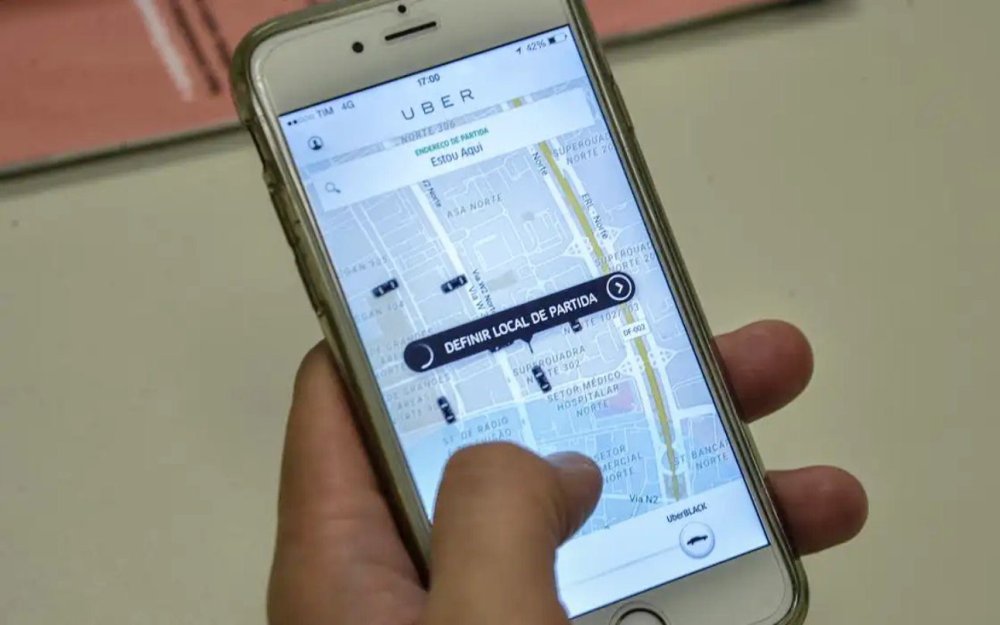 PGR envia parecer ao STF contra vínculo trabalhista entre motoristas e apps - Foto: Reprodução