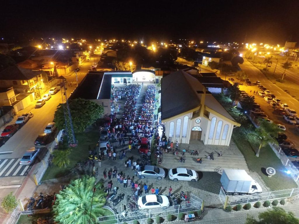 Conheça a Igreja Matriz de Nossa Senhora de Fátima, em Pedro Canário