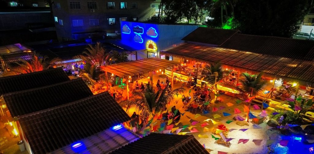 Vila Jambú é point gastronômico às margens do Rio Doce Vila Jambú é point gastronômico às margens do Rio Doce