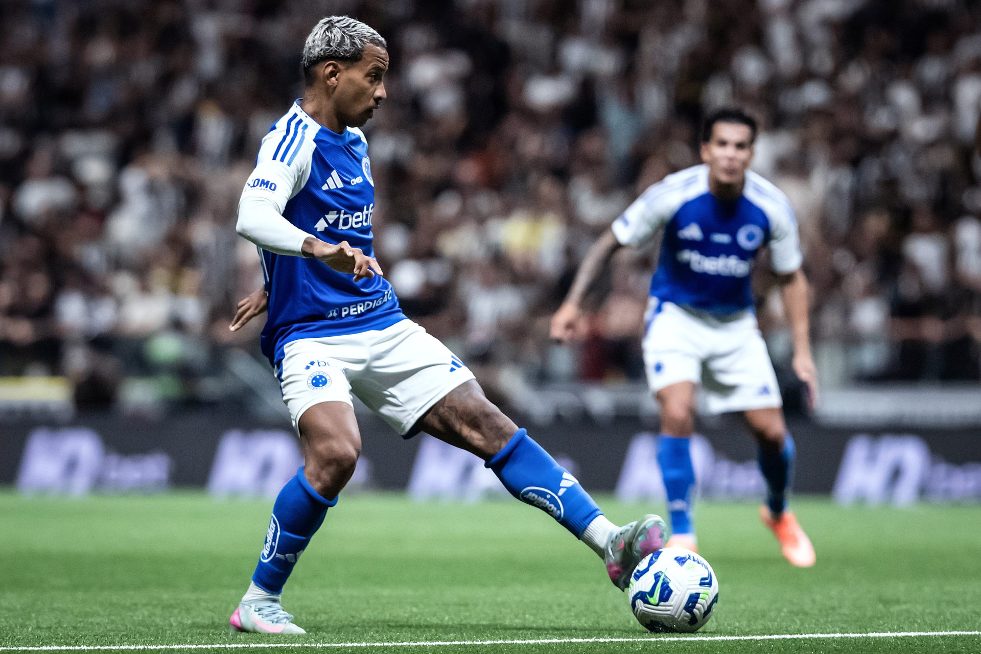 Corinthians e Atlético-MG abrem a rodada do Brasileirão. Cruzeiro x Fortaleza também jogam. Na Europa, Chelsea, City, Barça e Sevilla entram em campo - Foto: Gustavo Aleixo/Cruzeiro