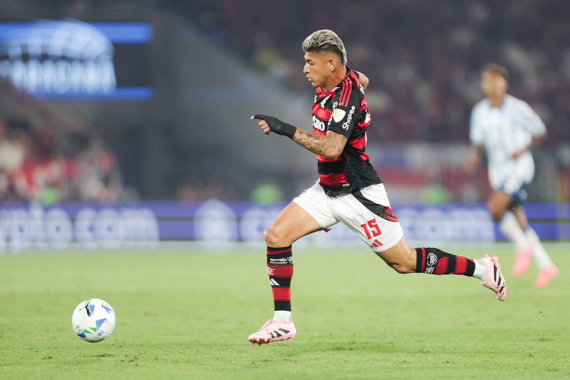 Sábado (24) tem jogos da Série A e amistoso feminino: Flamengo, Sport e Bahia buscam objetivos na tabela; Brasil enfrenta Inglaterra nos amistosos - FOTO: GILVAN DE SOUZA/FLAMENGO