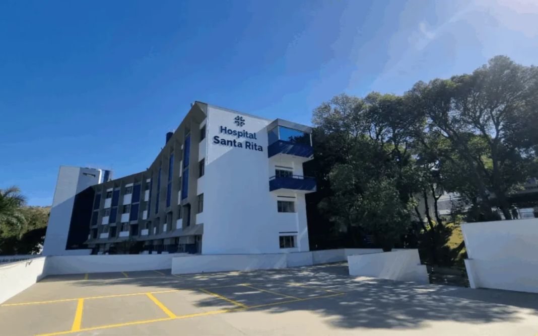 Hospital Santa Rita, por meio de sua Comissão de Controle de Infecção Hospitalar (CCIH), informa que está apurando casos identificados entre colaboradores de uma área específica da instituição. Foto: Divulgação/HSR