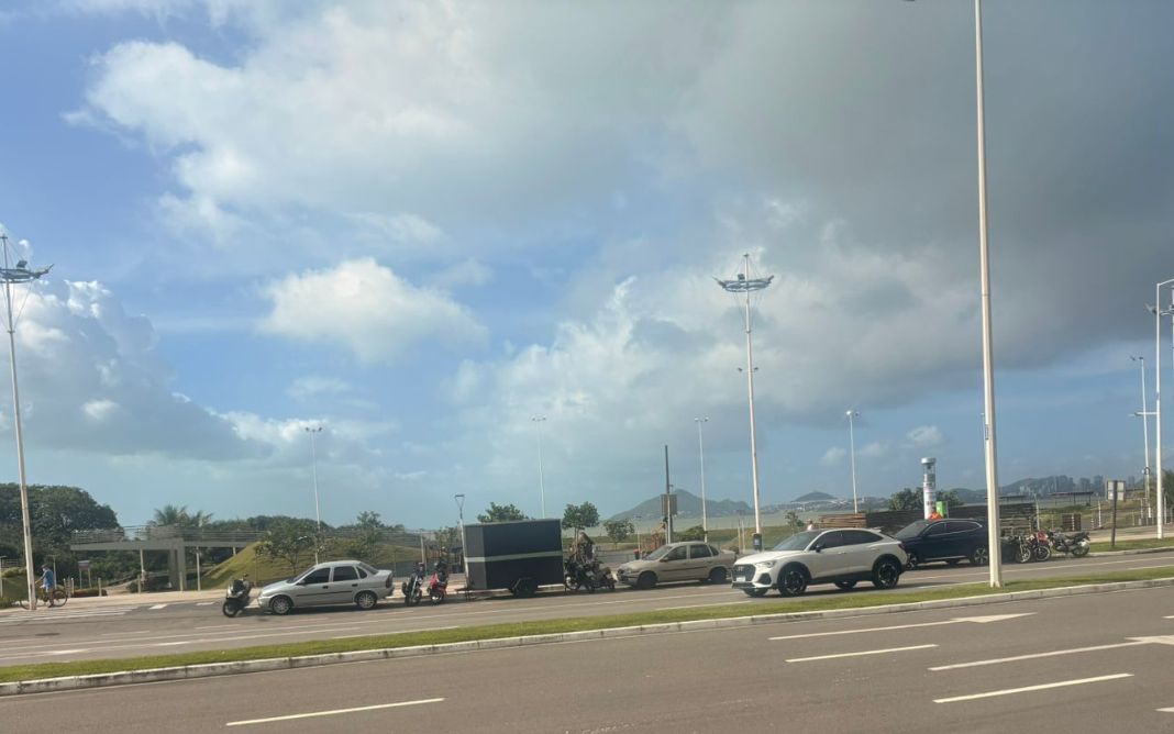 No sábado, sol com nuvens e chuvas rápidas na manhã na metade norte e região Serrana; nas demais áreas, céu parcialmente nublado - Foto: Izabelle Sampaio