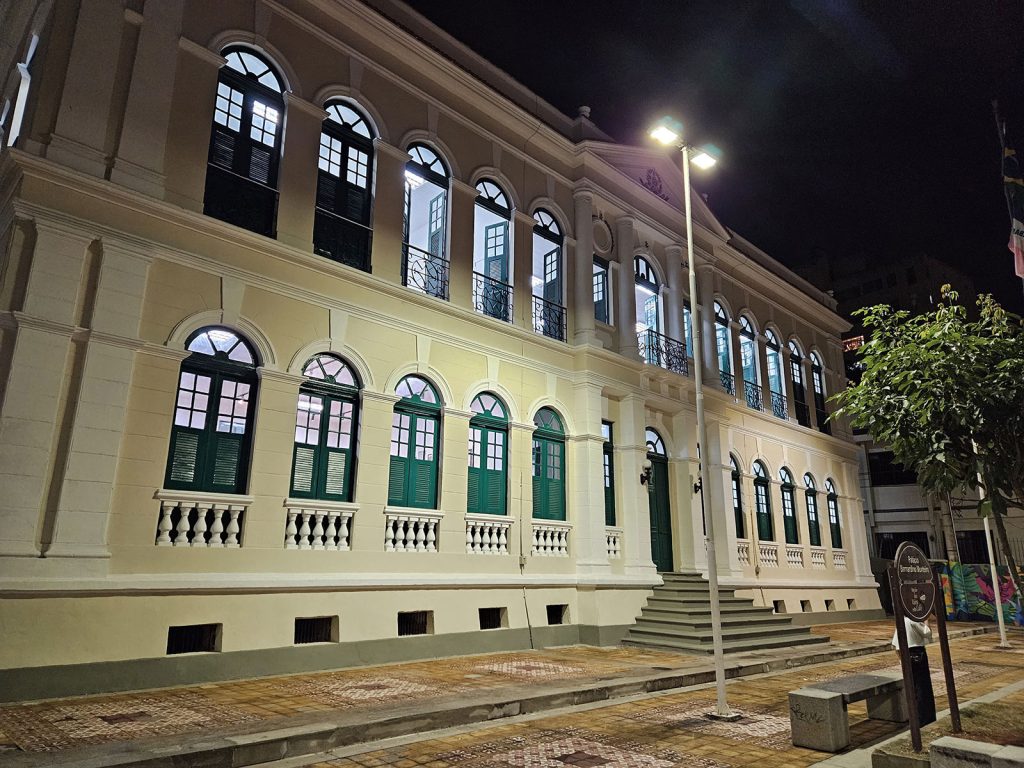 Palácio Bernardino Monteiro: história, arte e política no coração de Cachoeiro de Itapemirim