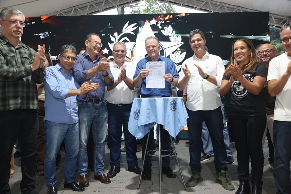 Governador entrega obras e anuncia novos investimentos em Santa Leopoldina. Foto: Divulgação