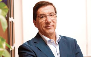 Indústria prepara a mudança, mas o petróleo ainda dita as regras