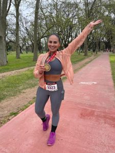 Da cura de um câncer à maratonista: a história inspiradora de Thaís Roxo Foto: @thaisroxoo