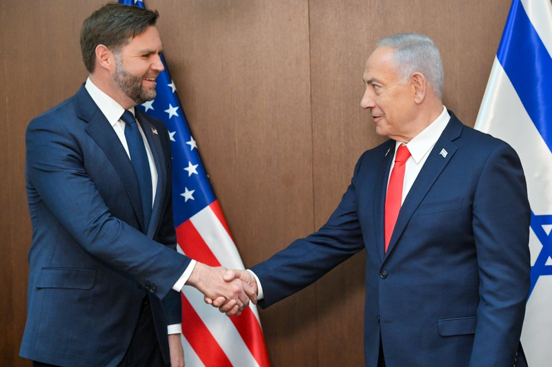 J.D. Vance, vice-presidente dos EUA, defende testes nucleares para reforçar a segurança nacional, após tensões entre Trump e Rússia - Foto: @BenjaminNetanyahu