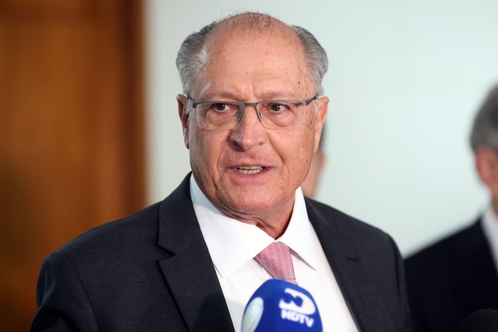Alckmin pressiona por comprometimento internacional na pré-COP30, destacando frustração do Brasil com NDCs e a urgência de financiamento climático global - Foto: Valter Campanato/Agência Brasil