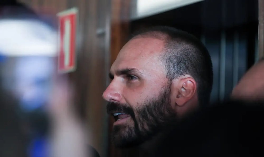 Deputados do PSOL protocolam pedido de investigação contra a DPU por defender Eduardo Bolsonaro no Conselho de Ética, alegando uso indevido e fora das regras - Foto: Lula Marques/ Agência Brasil