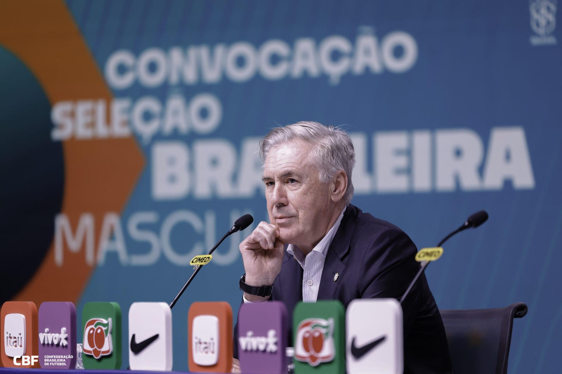 Carlo Ancelotti revela a lista da Seleção Brasileira para os amistosos da Data Fifa em novembro - Foto: @rafaelribeirorio / CBF