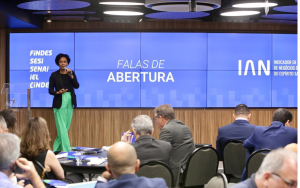 Marília Silva na apresentação do IAN 2025. Foto: Divulgação/Findes