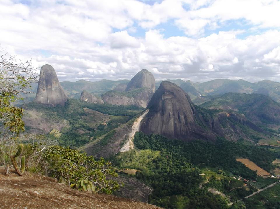 Monumento Natural dos Pontões Capixabas: paraíso dos escaladores em Pancas