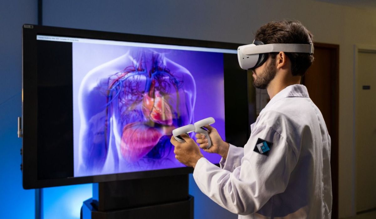 Foto ilustrativa de treinamento com realidade virtual. Crédito: Alex Gouvea.