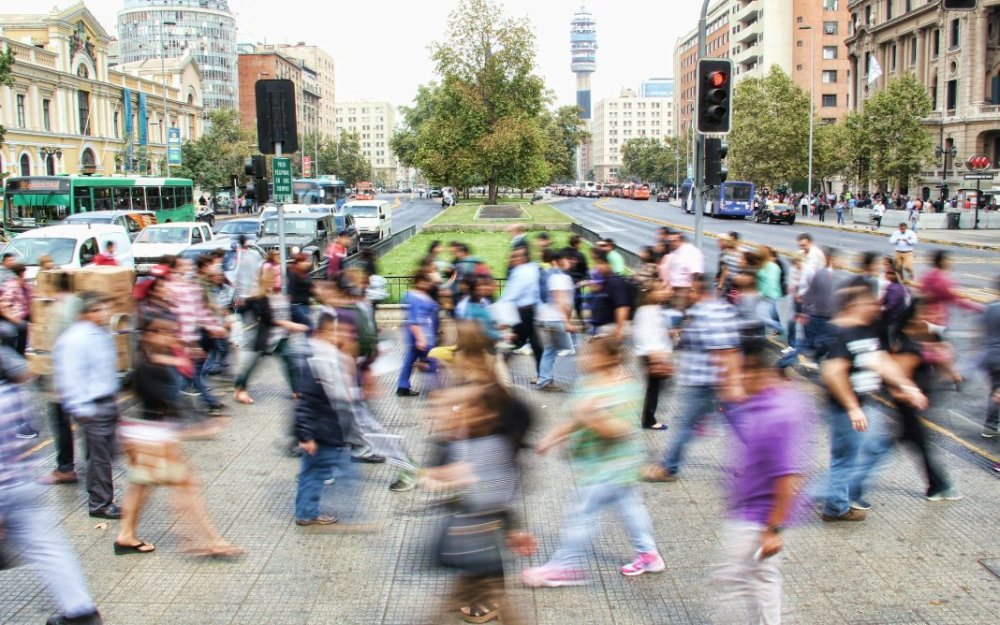 Dados do IBGE mostram que apenas 25,8% dos trabalhadores por conta própria possuem CNPJ em 2024 - Foto: Reprodução