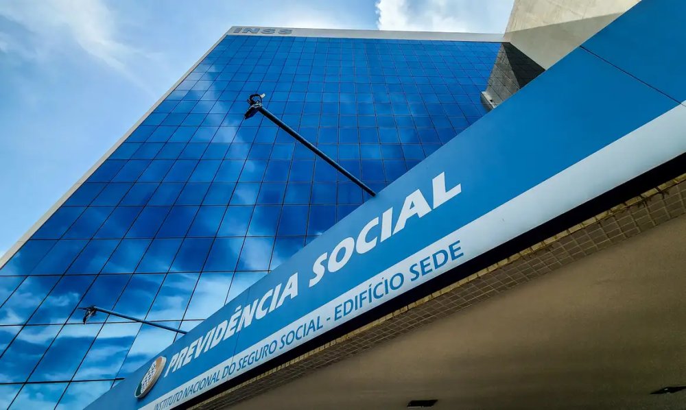Saiba tudo sobre a biometria obrigatória para novos benefícios do INSS a partir de 2025 - Foto: Reprodução
