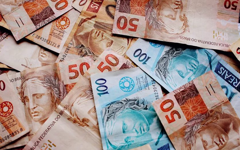 Descubra os 5 cargos que pagam R$ 100 mil de salário fixo no Brasil, segundo a Michael Page - Foto: Pixabay