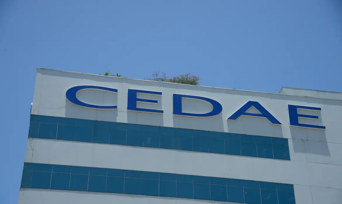 Cedae, estatal do Rio, enfrenta incertezas após investir R$ 200 milhões em CDBs do Banco Master, que teve liquidação decretada pelo Banco Central - Tomaz Silva/Agência Brasil