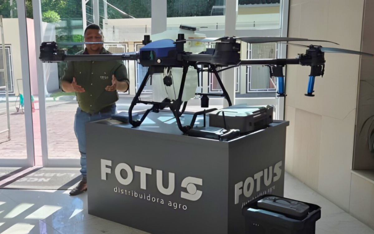 O equipamento doado à Ufes é de última geração. Foto: Fotus Agro e Thereza Marinho