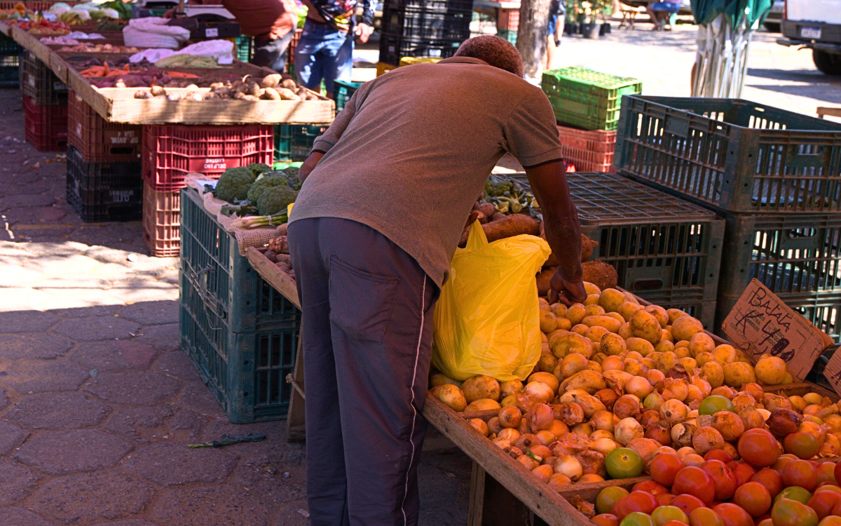 Preço do tomate puxa queda no valor médio da cesta básica em Vitória. Foto: Arquivo NXTE/ES Brasil