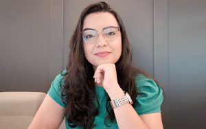 Juliana Frasson, especialista em neurodiversidade e membro do CQC de Empreendedorismo e Gestão do IBEF-ES. Foto: Divulgação