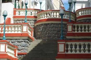 Escadaria São Diogo: caminho histórico entre ruas e memórias de Vitória