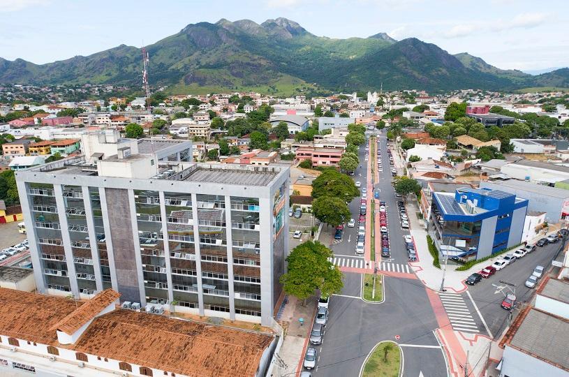 Vista aérea de Serra Sede, onde acontece a transferência simbólica da capital capixaba durante as celebrações do Dia do Serrano e da Festa de São Benedito. Foto: Edson Reis (PMS)