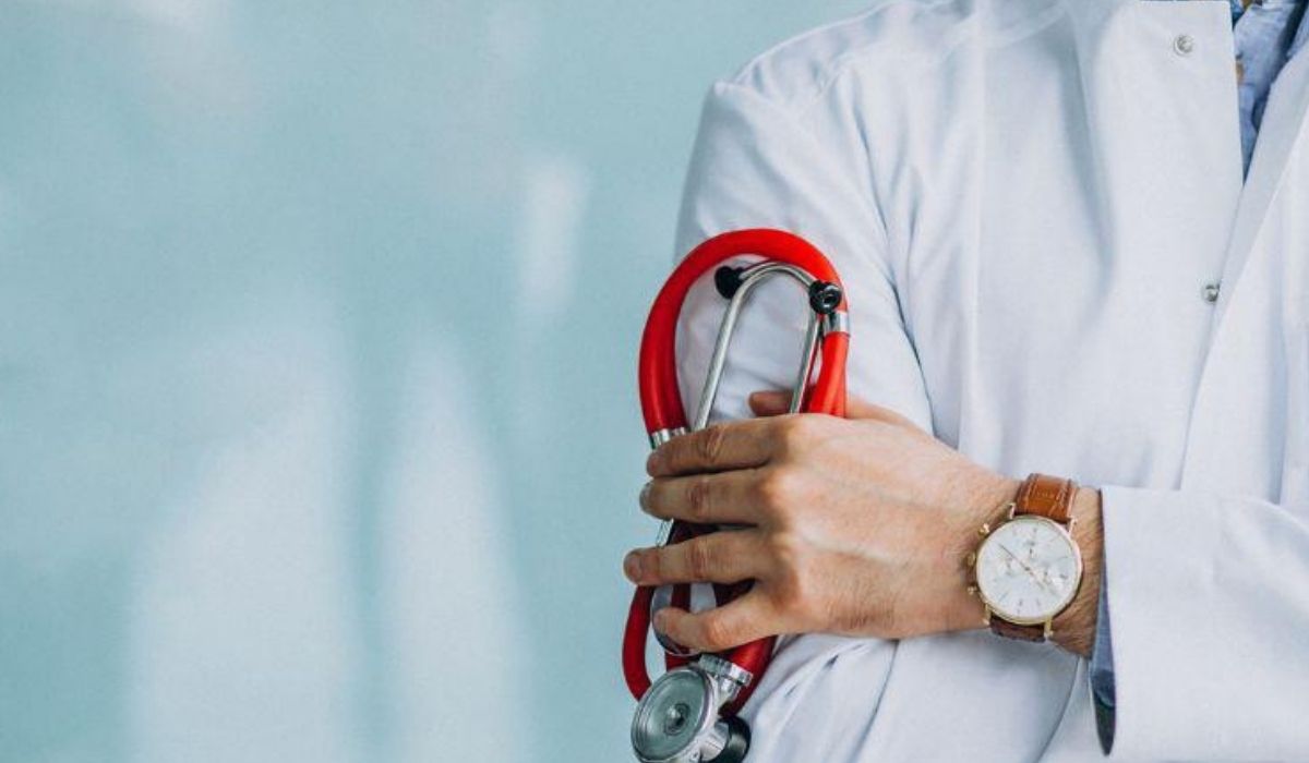 Setor de saúde do Espírito Santo se destaca ao registrar saldo positivo de empregos.