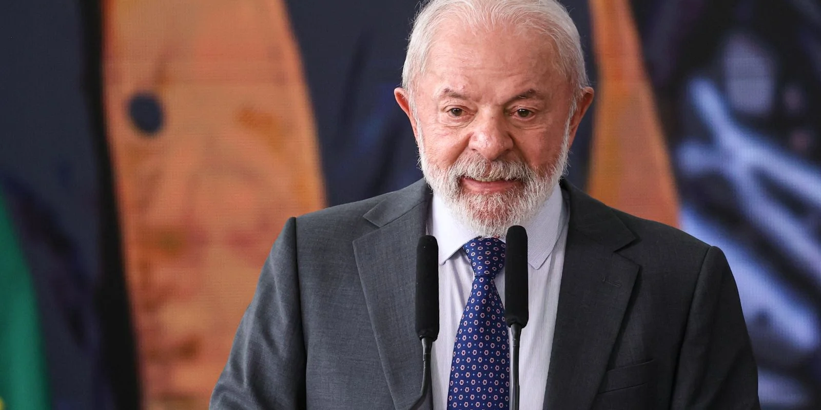 Lula destaca a importância do posicionamento político de ministros e partidos nas eleições de 2026 e as políticas sociais em andamento - Foto: Marcelo Camargo/Agência Brasil
