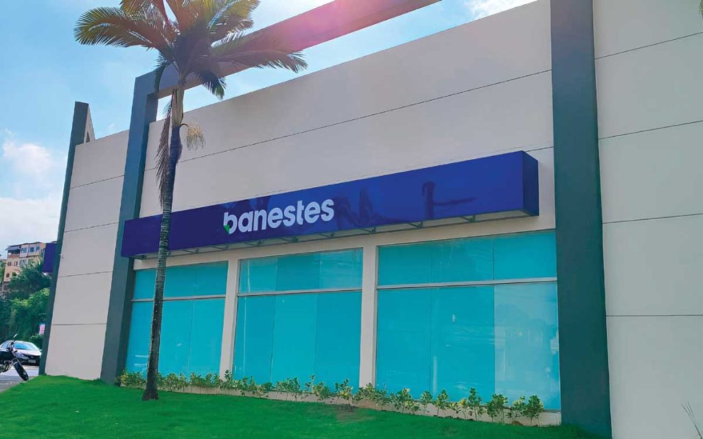 Banestes encerra 2025 com expansão digital e aumento no crédito