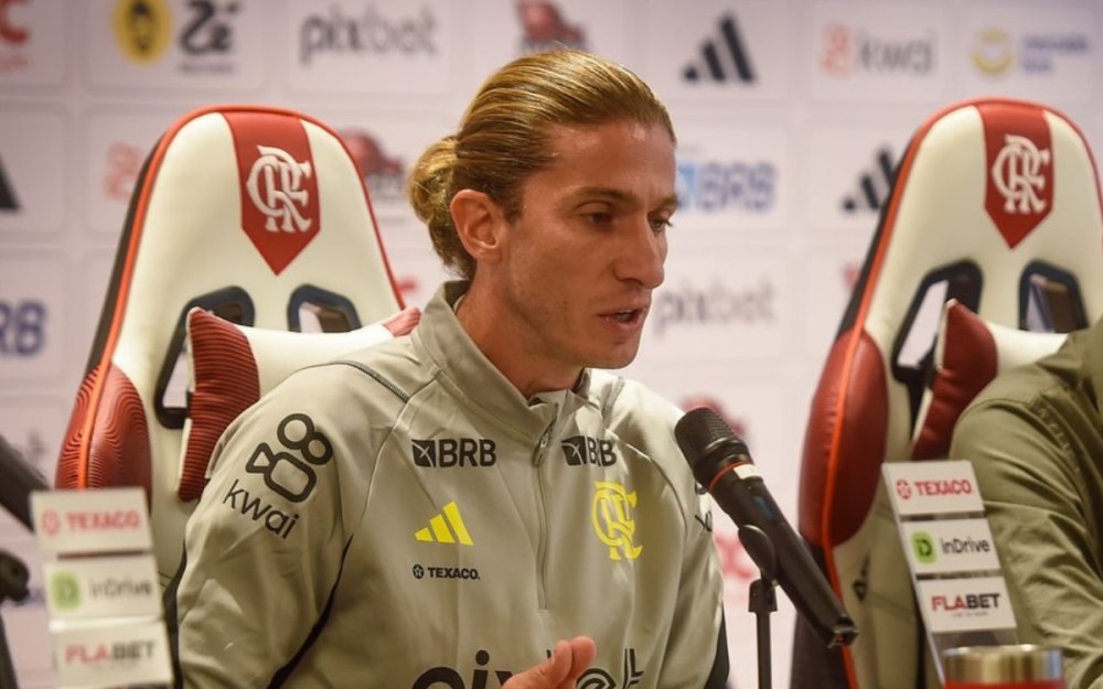 Filipe Luís, técnico do Flamengo, fala sobre a preparação para a Copa Intercontinental em Doha - Foto: ES Brasil