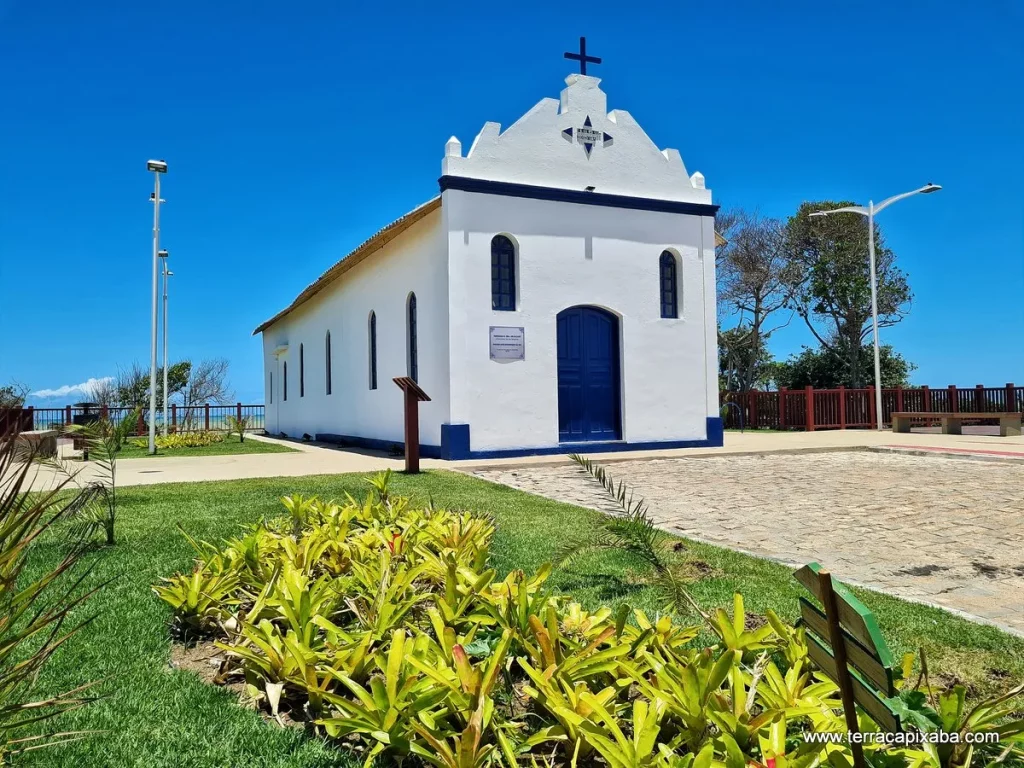 Ponta da Fruta: tranquilidade e belezas naturais em Vila Velha Ponta da Fruta: tranquilidade e belezas naturais em Vila Velha