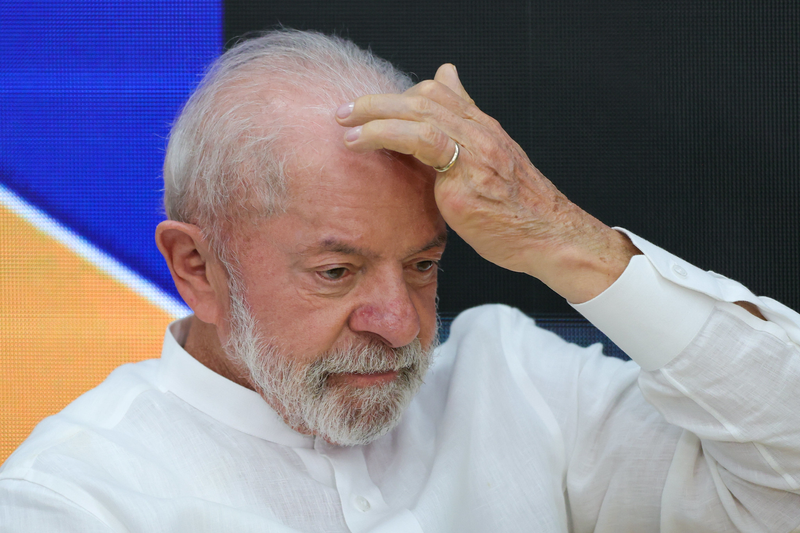 Pesquisa AtlasIntel/Bloomberg revela que desaprovação de Lula supera aprovação (50,7% vs 48,6%). Segurança pública e impostos são pontos críticos da gestão - Foto: Fabio Rodrigues-Pozzebom/ Agência Brasil