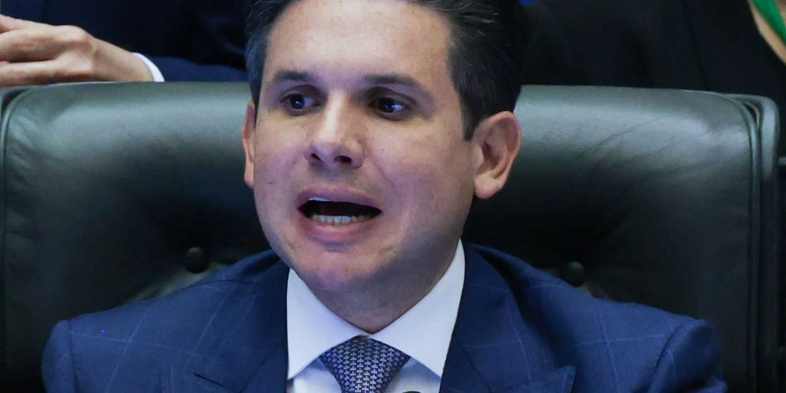 Hugo Motta discute a importância do arcabouço fiscal para investimentos no Brasil - Foto : Lula Marques/ Agência Brasil