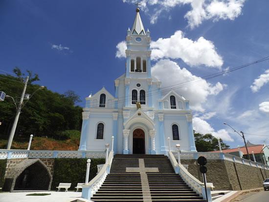 Igreja Matriz Nossa Senhora Auxiliadora: fé e tradição no coração de Itarana