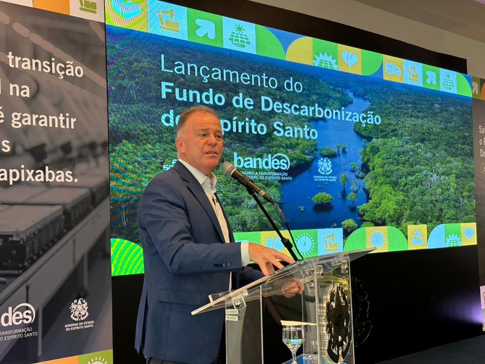 “O Fundo de Descarbonização coloca a agenda climática no centro da estratégia econômica do Espírito Santo, usando instrumentos financeiros para induzir investimentos, inovação e competitividade de longo prazo.” Foto: Divulgação