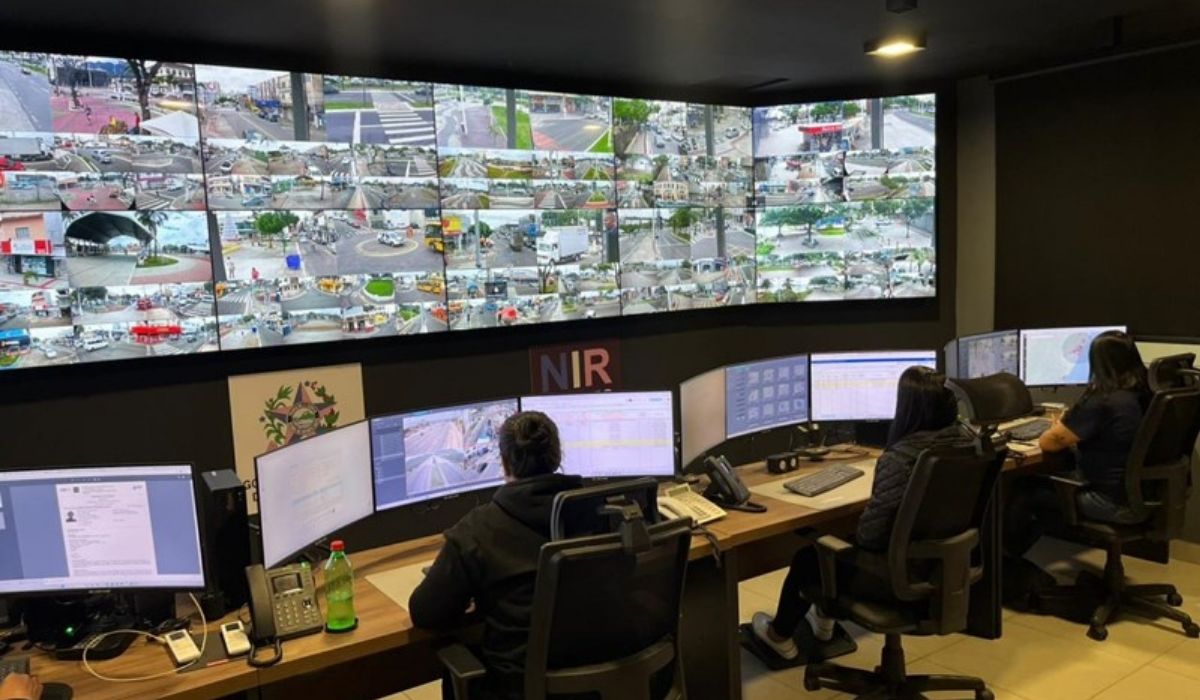 Com o auxílio do Cerco Inteligente, 600 pessoas com mandados de prisão em aberto foram presas e 1.808 veículos foram apreendidos. Foto: Sesp