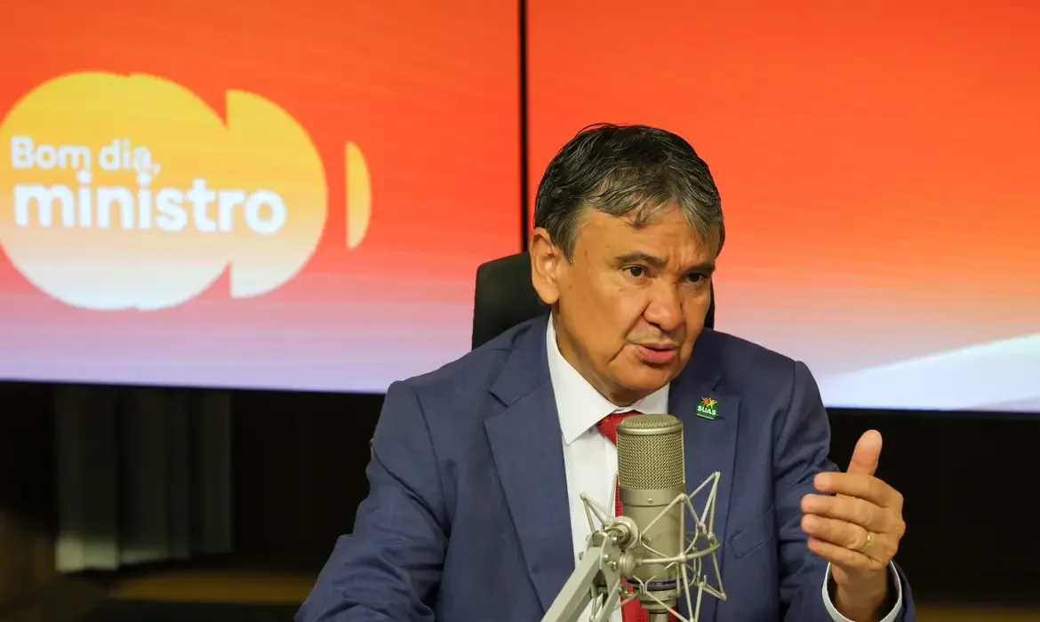 Ministro Wellington Dias fala sobre investigação de fake news em programas sociais