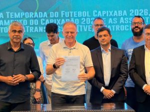 Casagrande anuncia o maior investimento público no futebol capixaba durante o lançamento do Capixabão 2026.. Foto: Divulgação