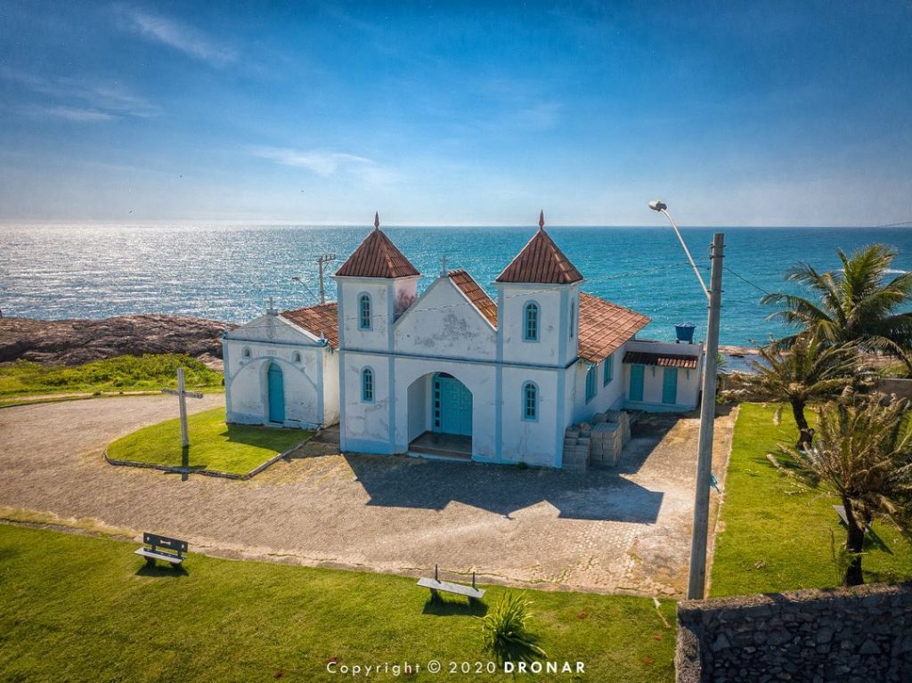 Igreja de Sant’Ana: fé, tradição e vista privilegiada em Meaípe
